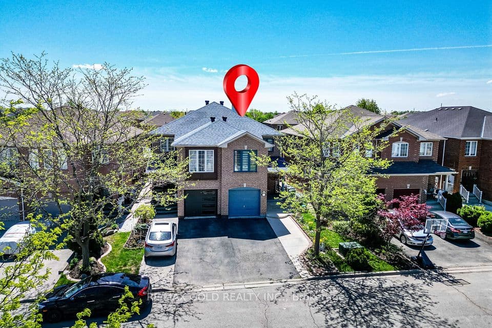 7 Roadmaster Lane, Brampton, ON L7A 3A9 – photo 3