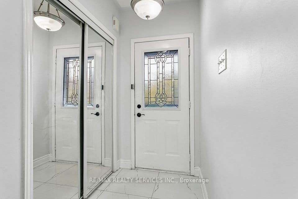 276 Fitzgerald Crescent, Milton, ON L9T 5Y3 – photo 3