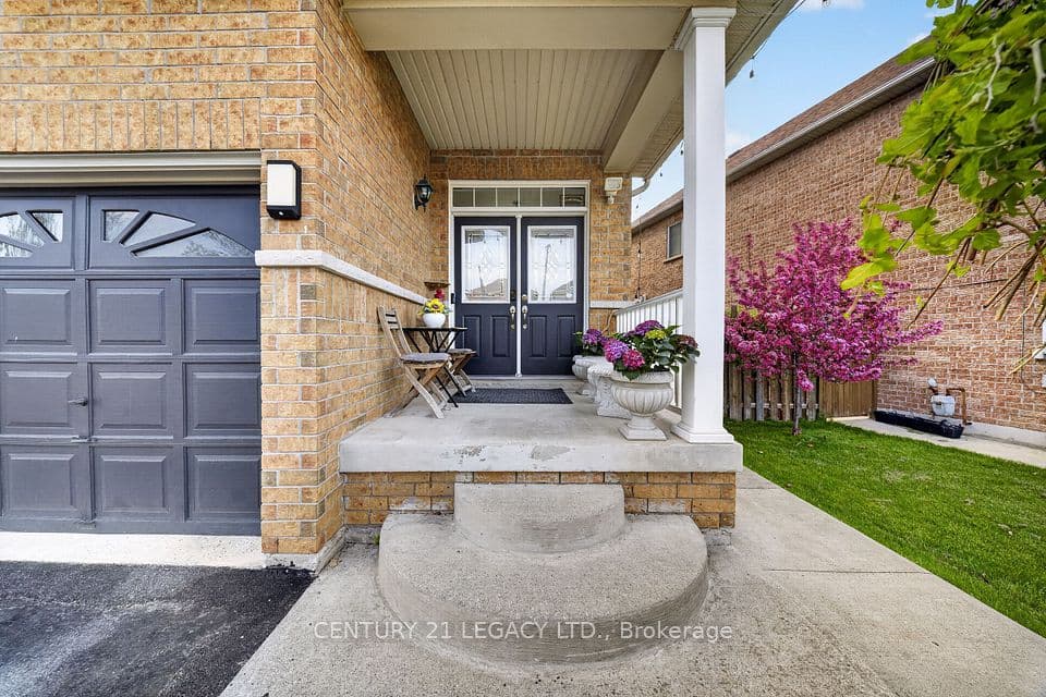 12 Aria Lane, Brampton, ON L6S 6J5 – photo 3