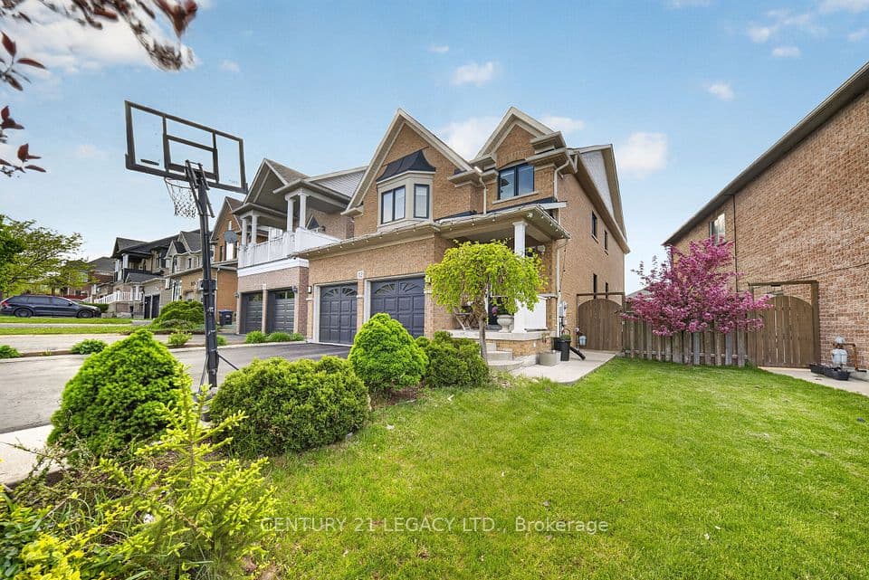 12 Aria Lane, Brampton, ON L6S 6J5 – photo 2