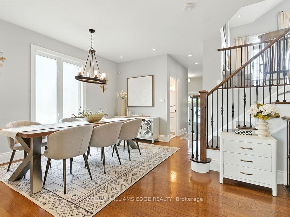 200 Giddings Crescent, Milton, ON L9T 7A7 – photo 2