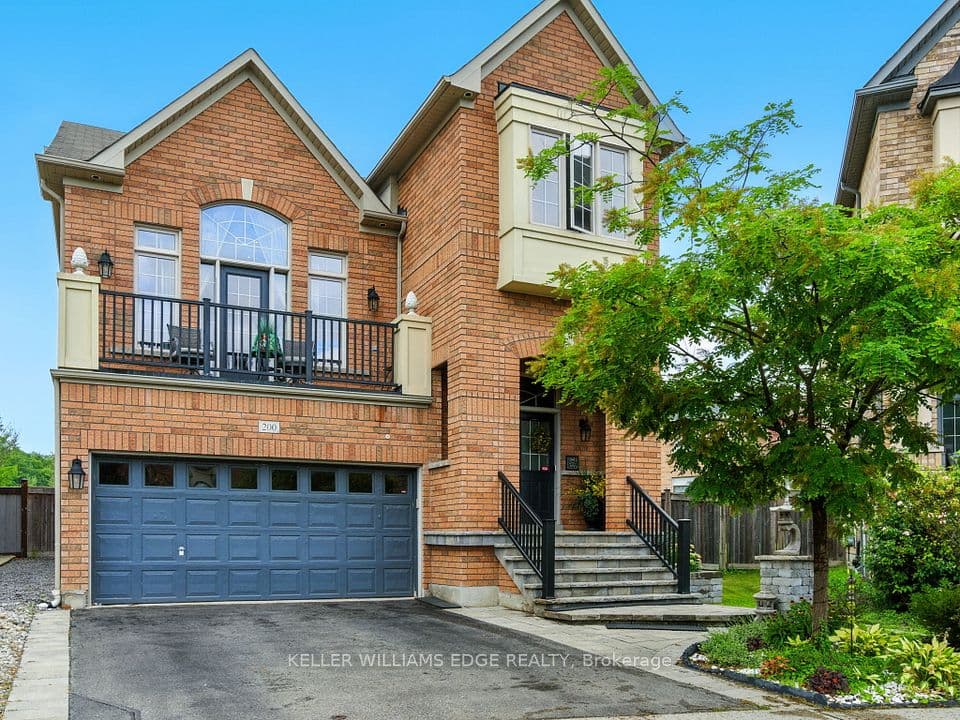 200 Giddings Crescent, Milton, ON L9T 7A7 – main photo