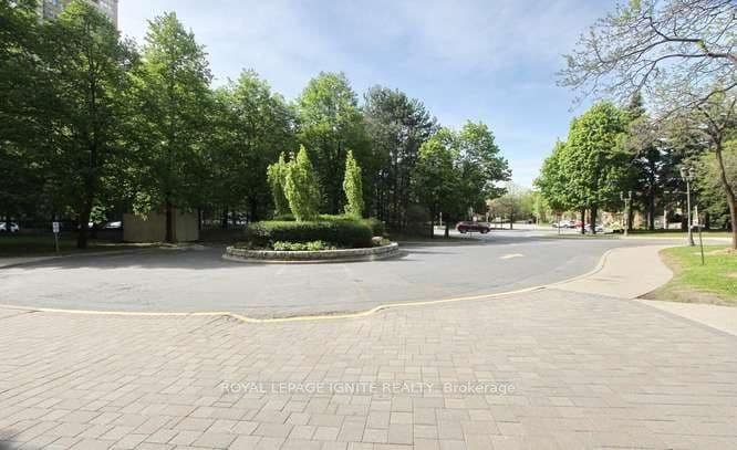 10 Malta Avenue 503, Brampton, ON L6Y 4G6 – photo 3
