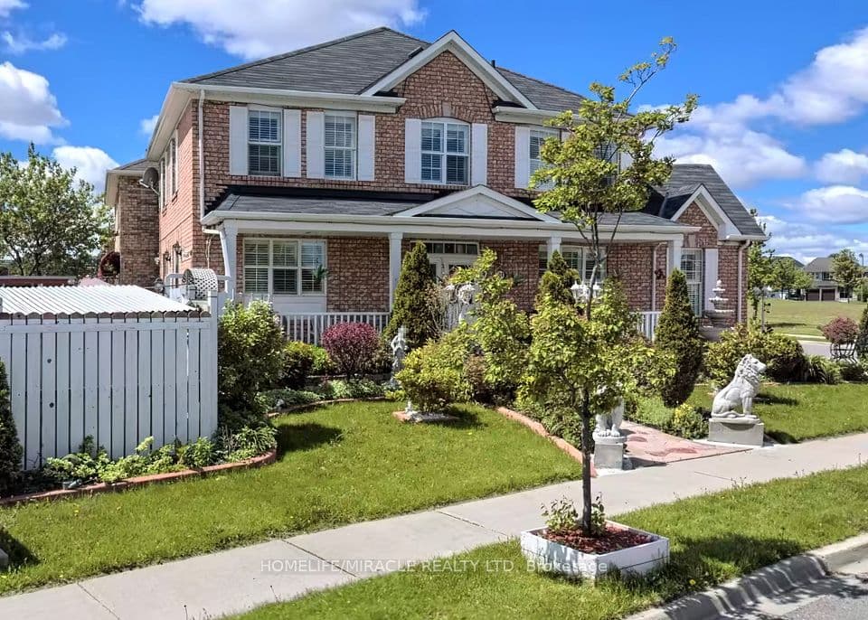 24 Eastway Street, Brampton, ON L6S 0A4 – photo 2