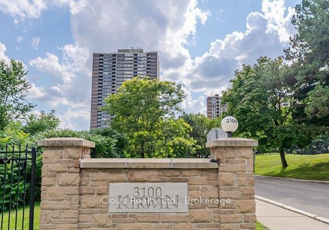 3100 Kirwin Avenue N 306, Mississauga, ON L5A 3S6 – photo 3