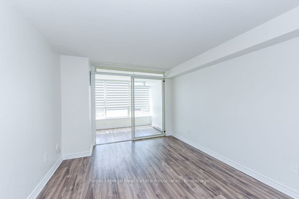 55 Elm Drive W 501, Mississauga, ON L5B 3Z3 – photo 3