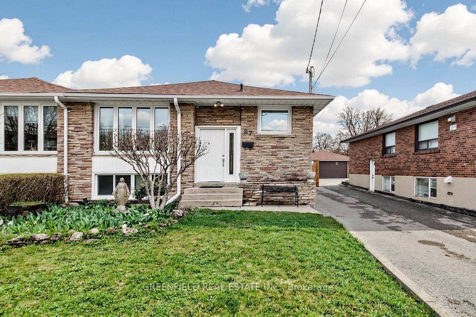 87 Mulholland Avenue, Toronto, ON M6A 2S5 – main photo