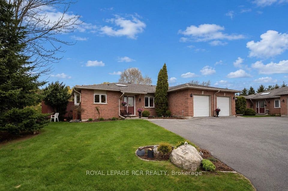 28 Reddington Drive 1, Caledon, ON L7E 0E4 – main photo
