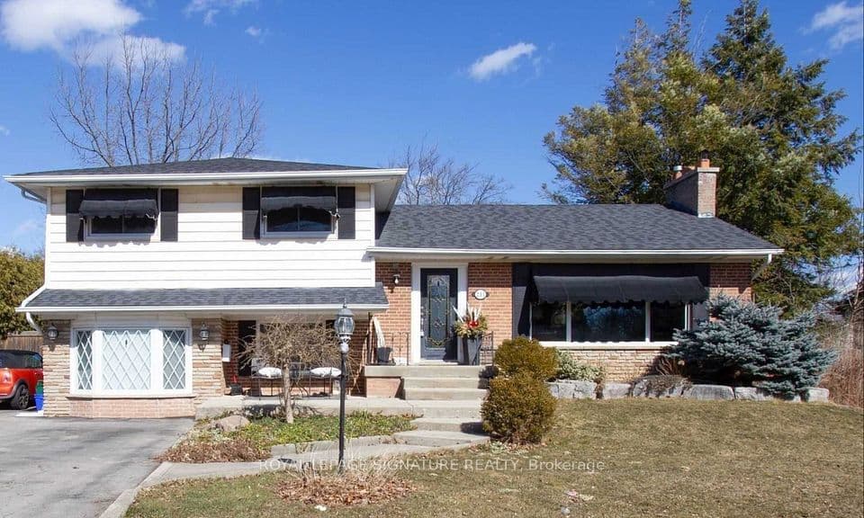 251 Third Line, Oakville, ON L6L 4A2 – main photo