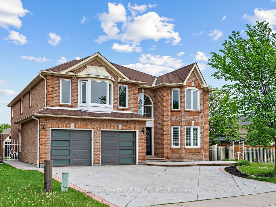 1 Cluster Oak Place, Brampton, ON L6R 1V2 – main photo