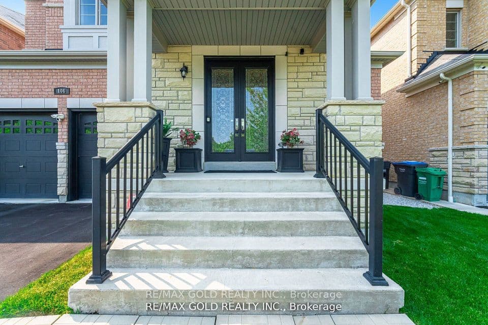 106 Rising Hill Ridge, Brampton, ON L6Y 6B2 – photo 2