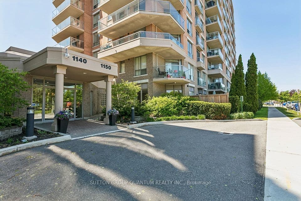 1150 PARKWEST Place 307, Mississauga, ON L5E 3K4 – photo 2
