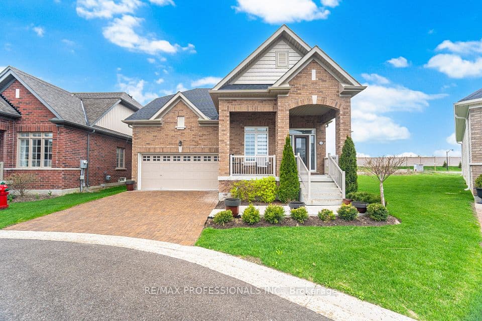 40 Bluestone Crescent, Brampton, ON L6R 4B8 – photo 2