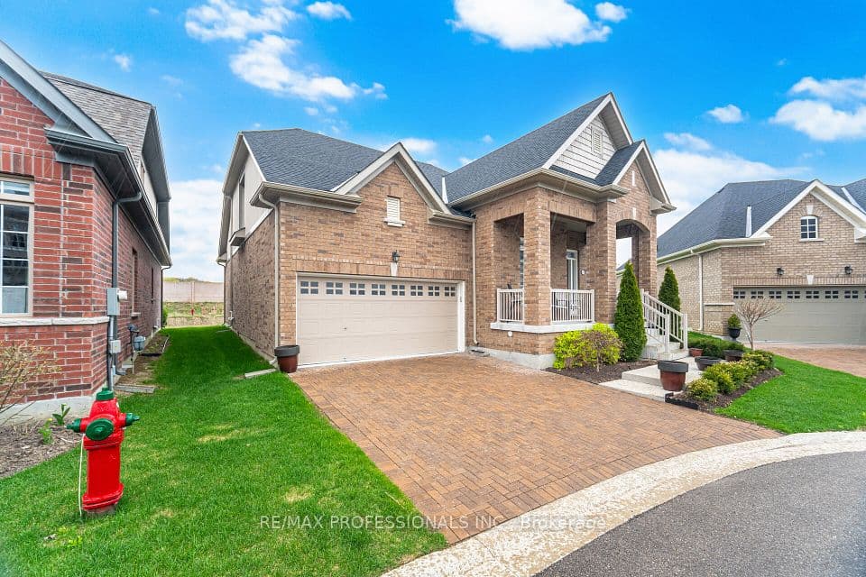 40 Bluestone Crescent, Brampton, ON L6R 4B8 – photo 3