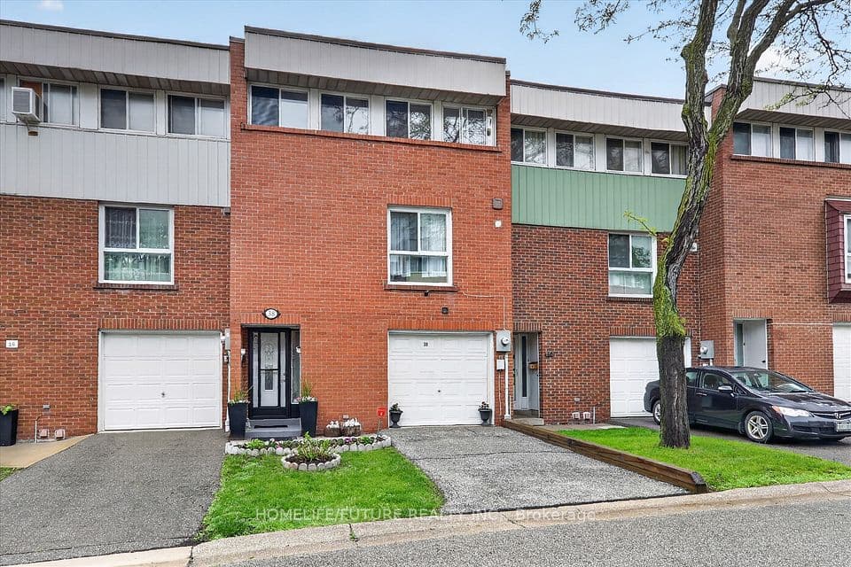 38 John Cabot Way 70, Toronto, ON M3N 2T7 – main photo