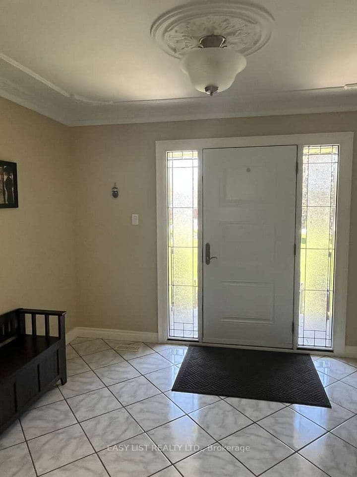 5 Worden View, Halton Hills, ON L7J 2L8 – photo 3