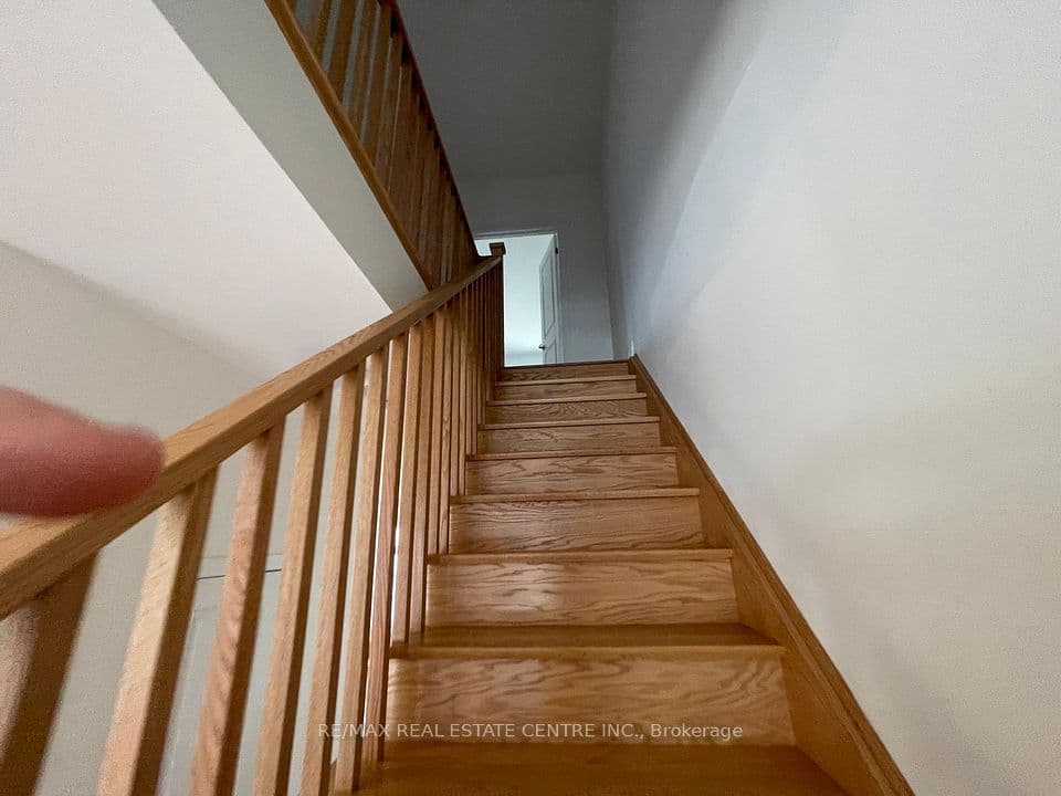 86 Salina Street, Mississauga, ON L5M 2S5 – photo 2