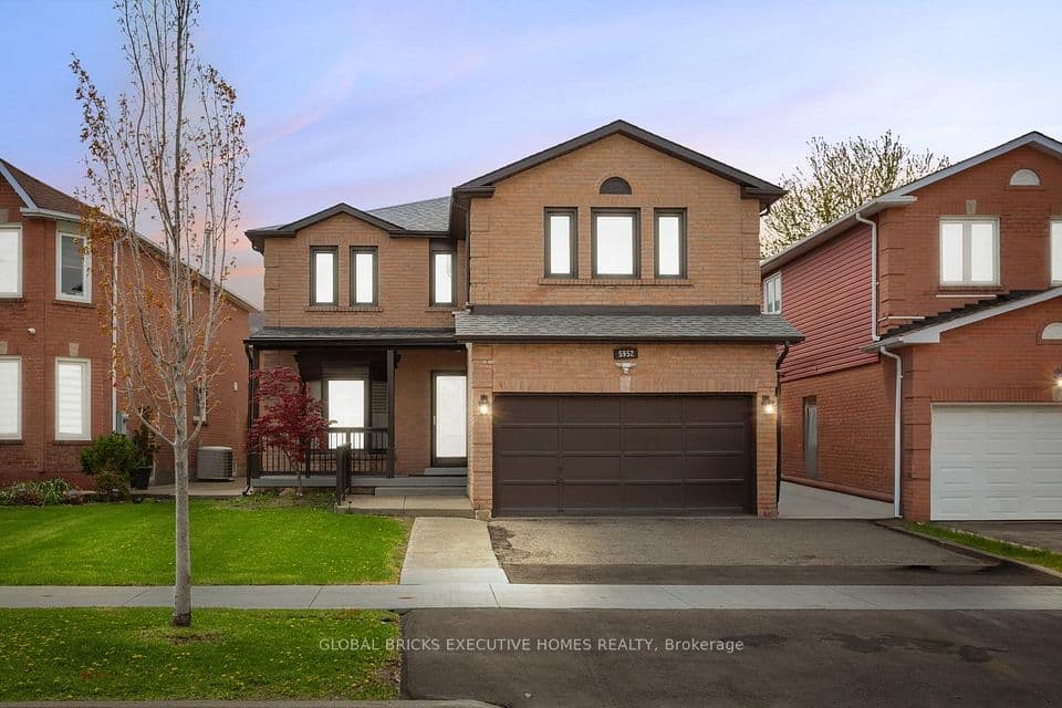 5952 Grossbeak Drive, Mississauga, ON L5N 6B3 – main photo