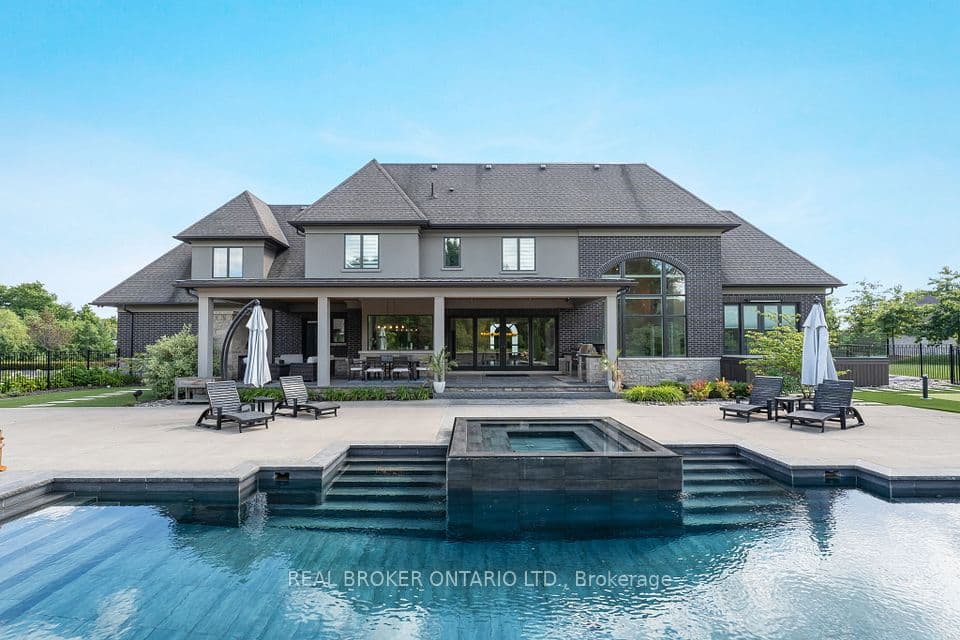 26 Autumn Circle, Halton Hills, ON L0P 1H0 – photo 3