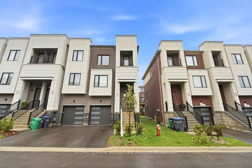 12 Heathrow Lane, Caledon, ON L7E 4M4 – main photo