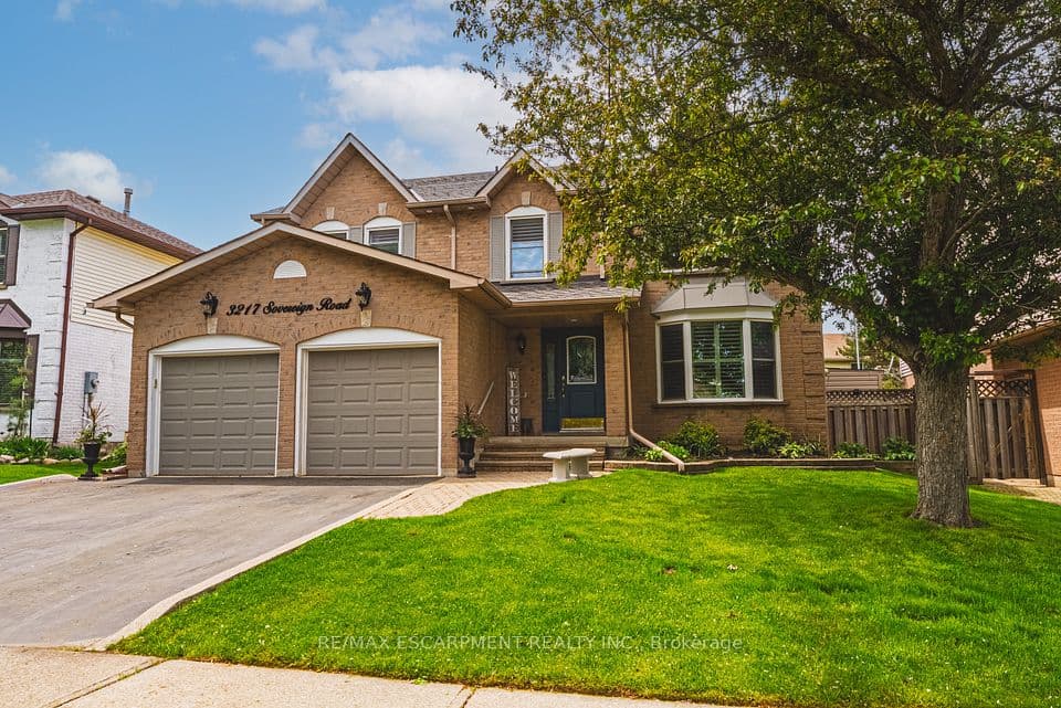 3217 Sovereign Road, Burlington, ON L7M 2V7 – photo 2