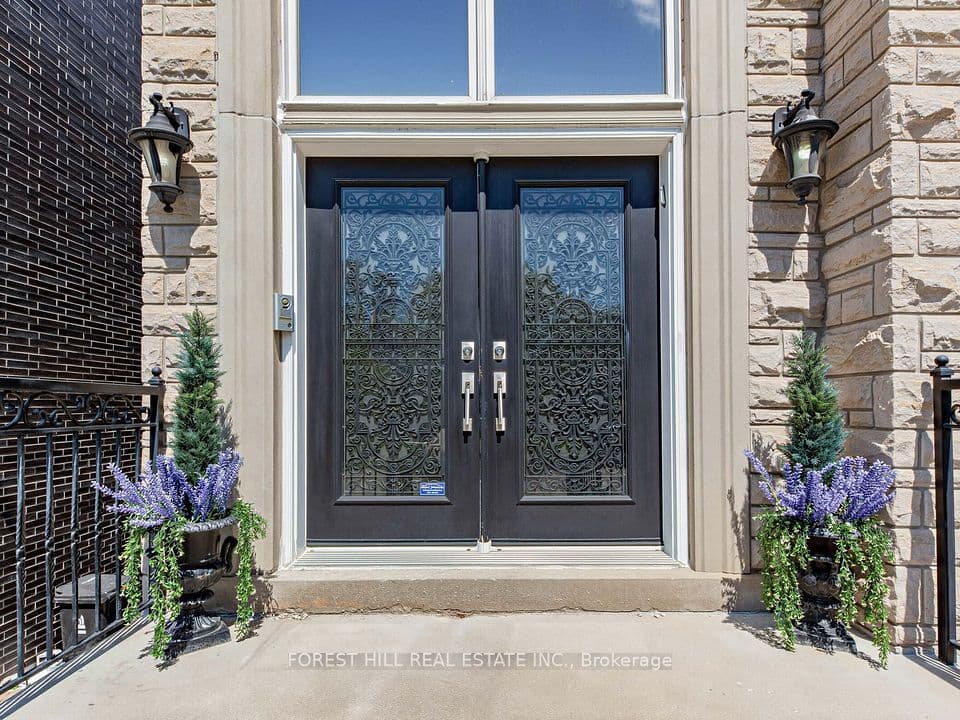1208 Glencairn Avenue, Toronto, ON M6B 2B5 – photo 3
