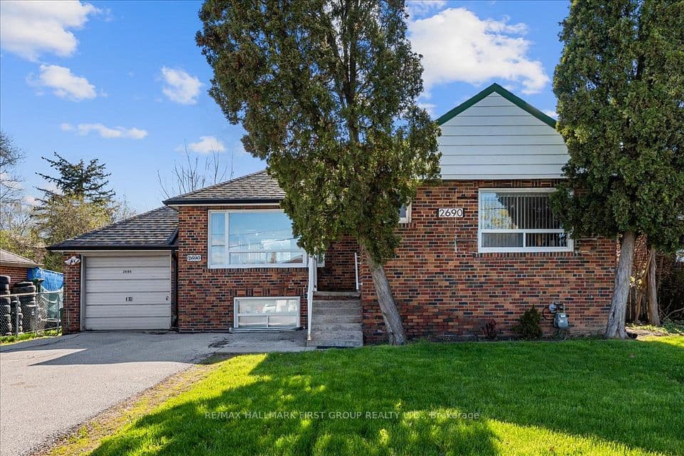 2690 Islington Avenue, Toronto, ON M9V 2X5 – photo 2