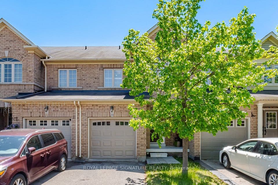 33 Bay Breeze Drive, Brampton, ON L6R 0M1 – main photo