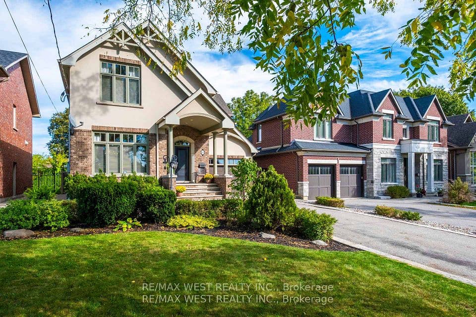 11 Tremont Road, Toronto, ON M9B 3X3 – photo 2