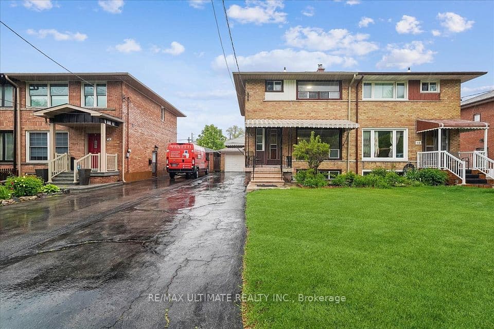 12 Thurodale Avenue, Toronto, ON M6M 3B3 – main photo