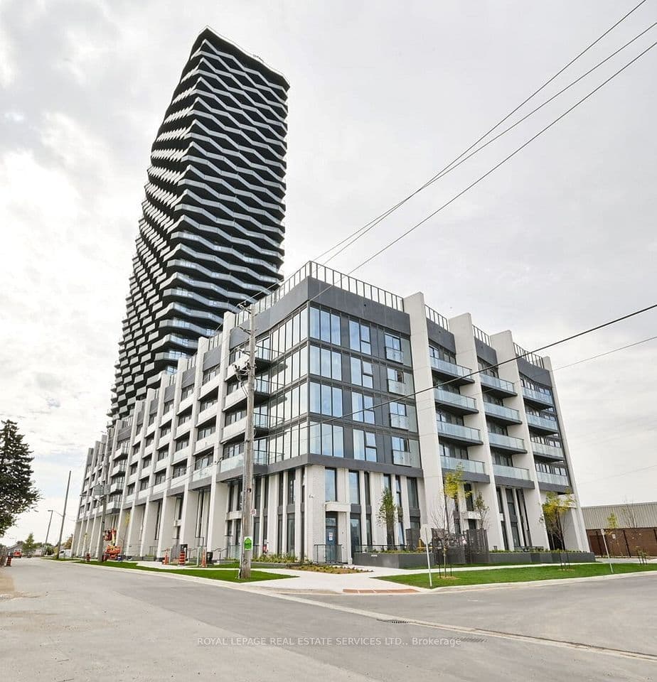 36 Zorra Street #523, Toronto, ON M8Z 4Z7 – main photo