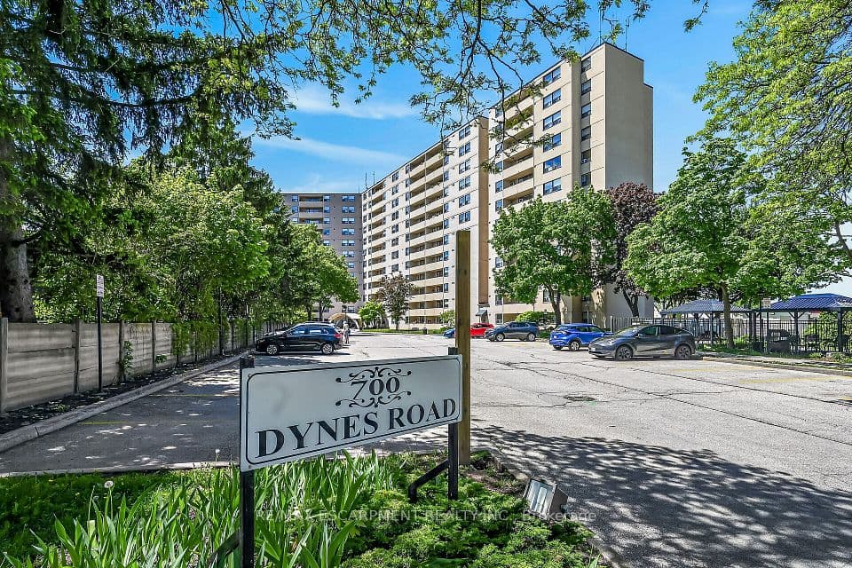 700 Dynes Road 101, Burlington, ON L7N 3M2 – photo 2