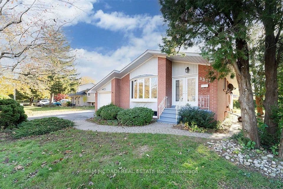 5318 Mericourt Road, Burlington, ON L7L 3R4 – main photo