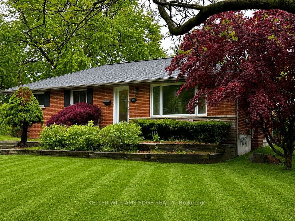 917 Orpha Street, Burlington, ON L7R 3W5 – photo 2