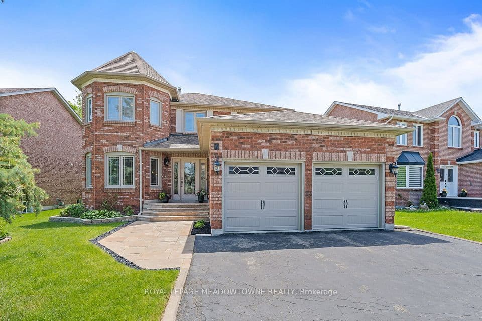 7 Eaton Street, Halton Hills, ON L7G 5J9 – main photo