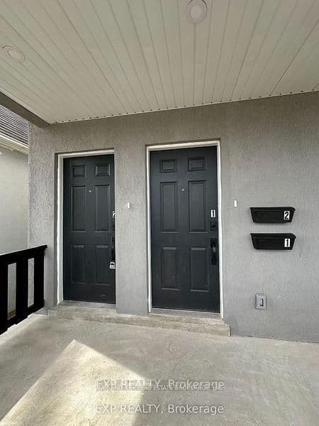 6 Lapp Street, Toronto, ON M6N 3W6 – photo 2