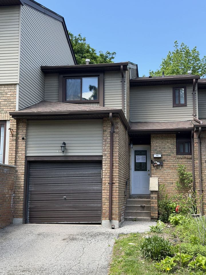 48 Carleton Place S, Brampton, ON L6T 3Z4 – main photo