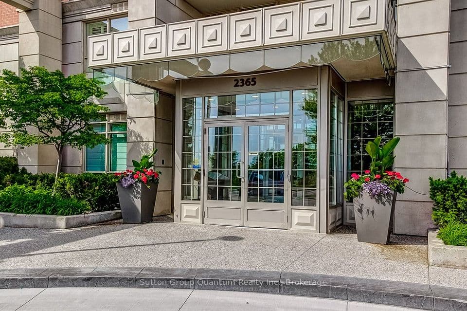 2365 Central Park Drive 203, Oakville, ON L6H 0C7 – photo 3