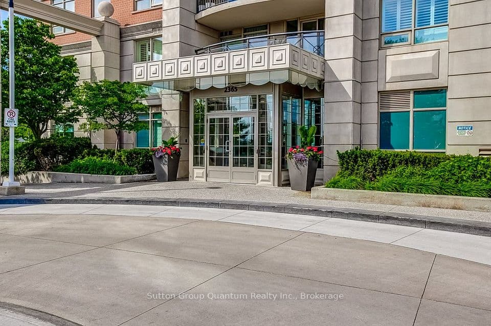 2365 Central Park Drive 203, Oakville, ON L6H 0C7 – photo 2