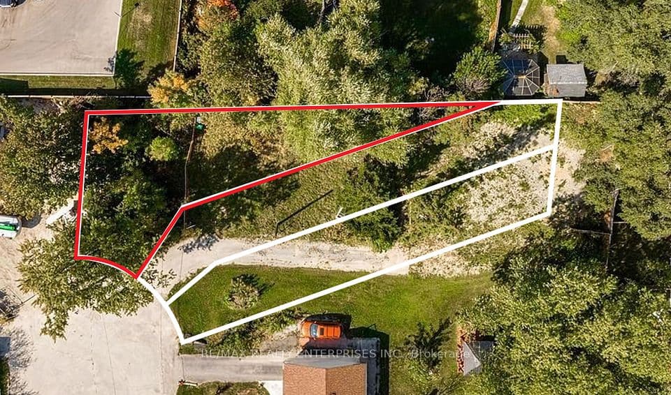 1079 Roosevelt Road, Mississauga, ON L5G 3Y6 – photo 2