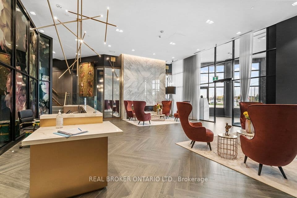 405 Dundast Street W 328, Oakville, ON L6M 5P9 – photo 3