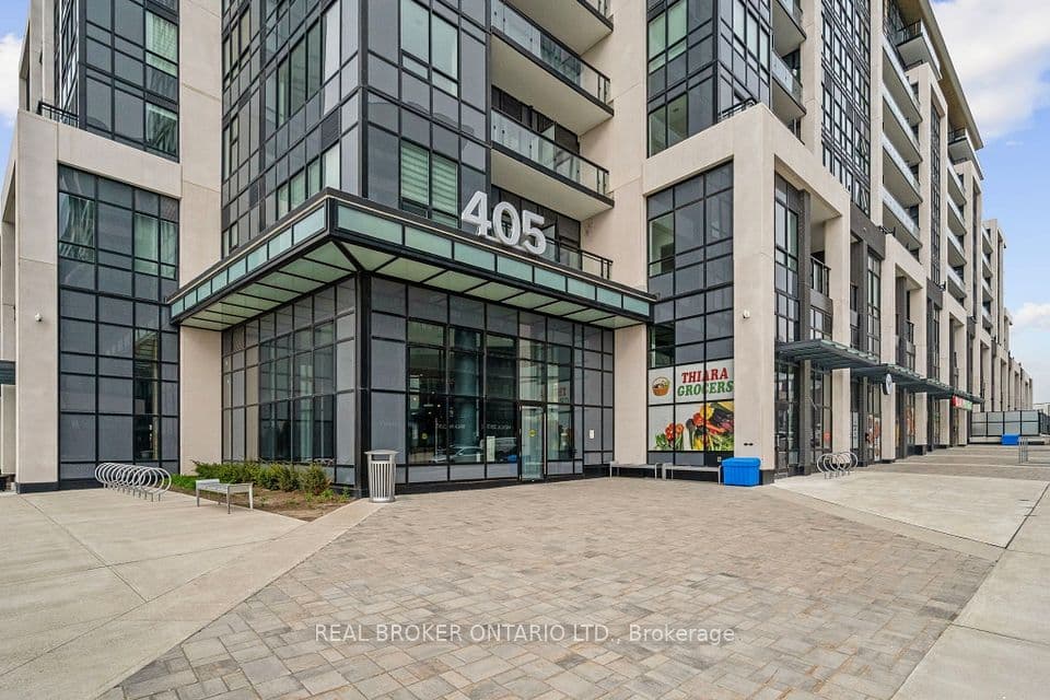 405 Dundast Street W 328, Oakville, ON L6M 5P9 – photo 2