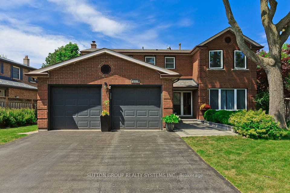 6686 Barrisdale Drive, Mississauga, ON L5N 2H3 – main photo