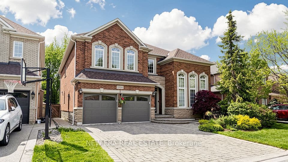 1206 Lindenrock Drive, Oakville, ON L6H 6T4 – photo 2