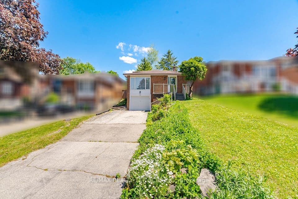 33 Hesp Drive, Caledon, ON L7E 2R5 – photo 2