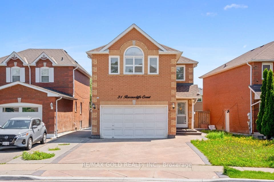 31 Ravenscliffe Court, Brampton, ON L6X 4N8 – photo 2