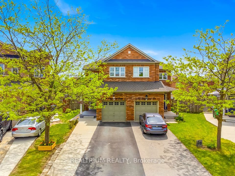 18 Deepcoral Court, Brampton, ON L6V 4P7 – main photo