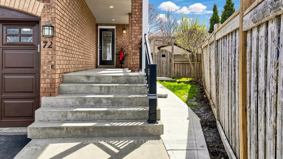 72 Tiller Trail, Brampton, ON L6X 4S6 – photo 3