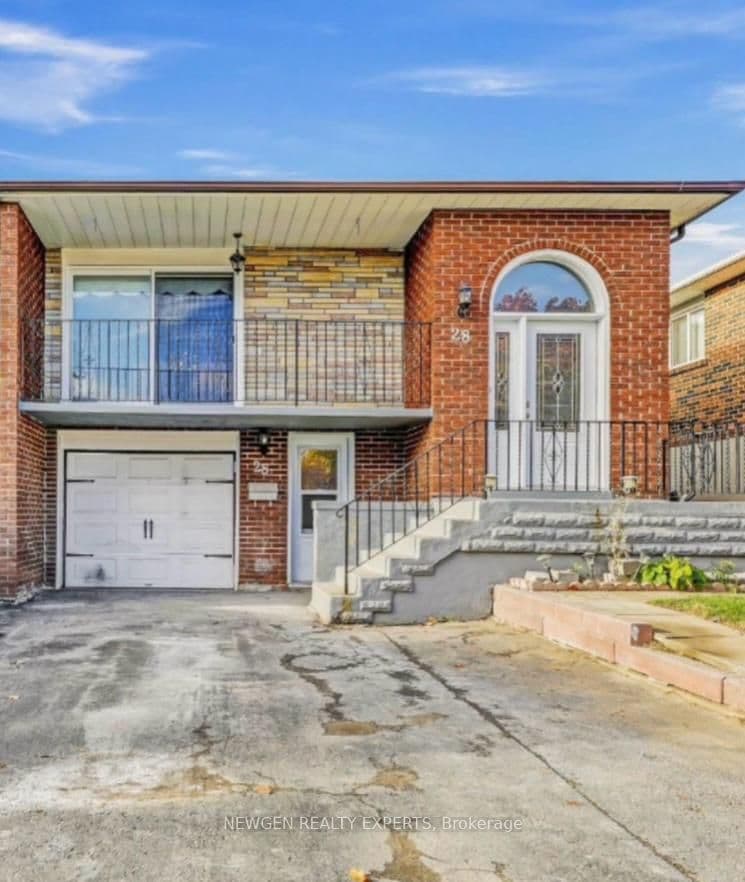 28 Royal Salisbury Way, Brampton, ON L6V 3J6 – main photo