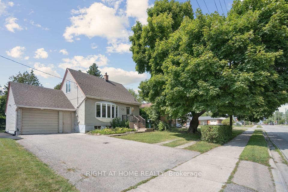 2343 Mountainside Drive, Burlington, ON L7P 1C1 – main photo